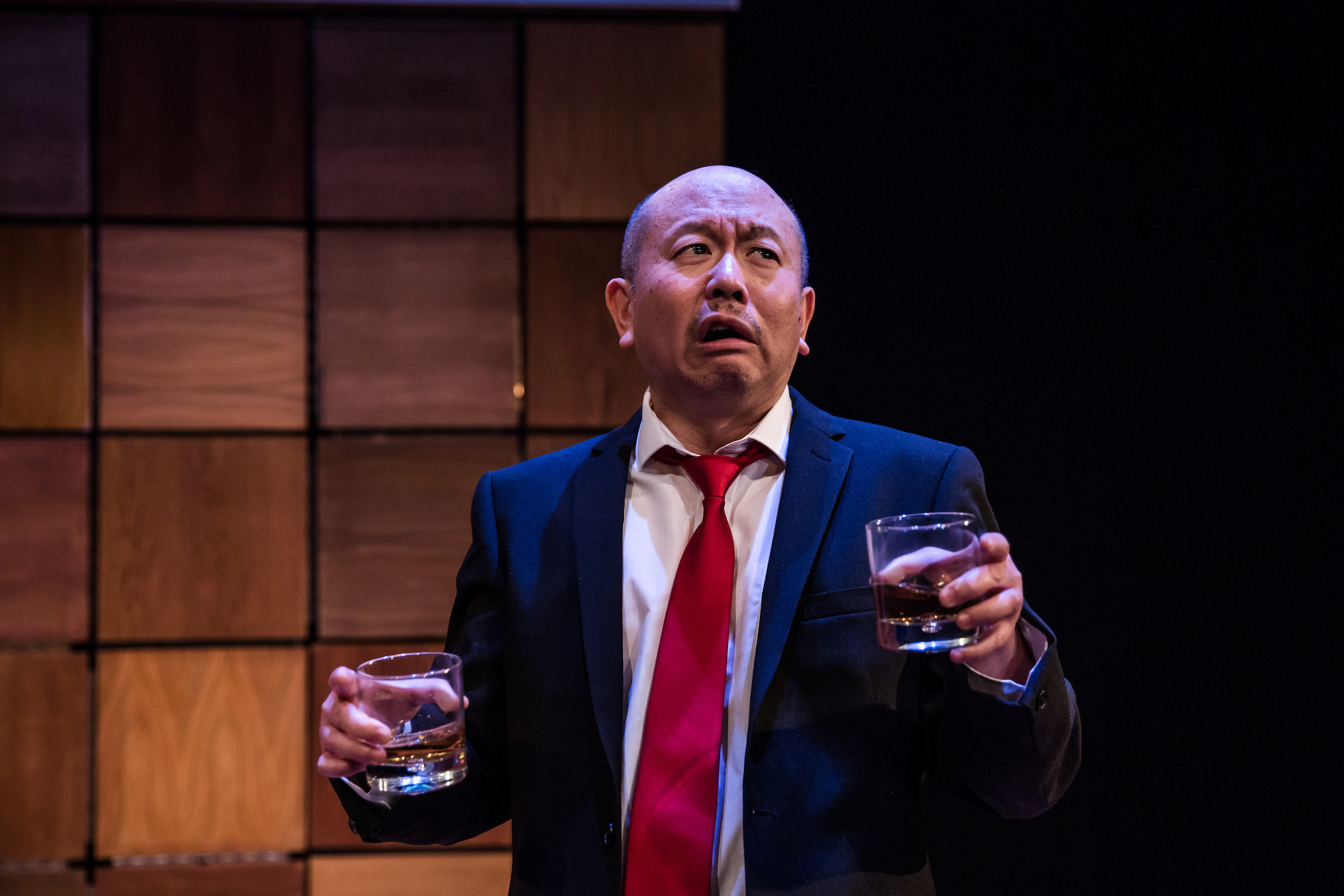 NEWS: Production Images Released for Chinglish at the Park Theatre ...