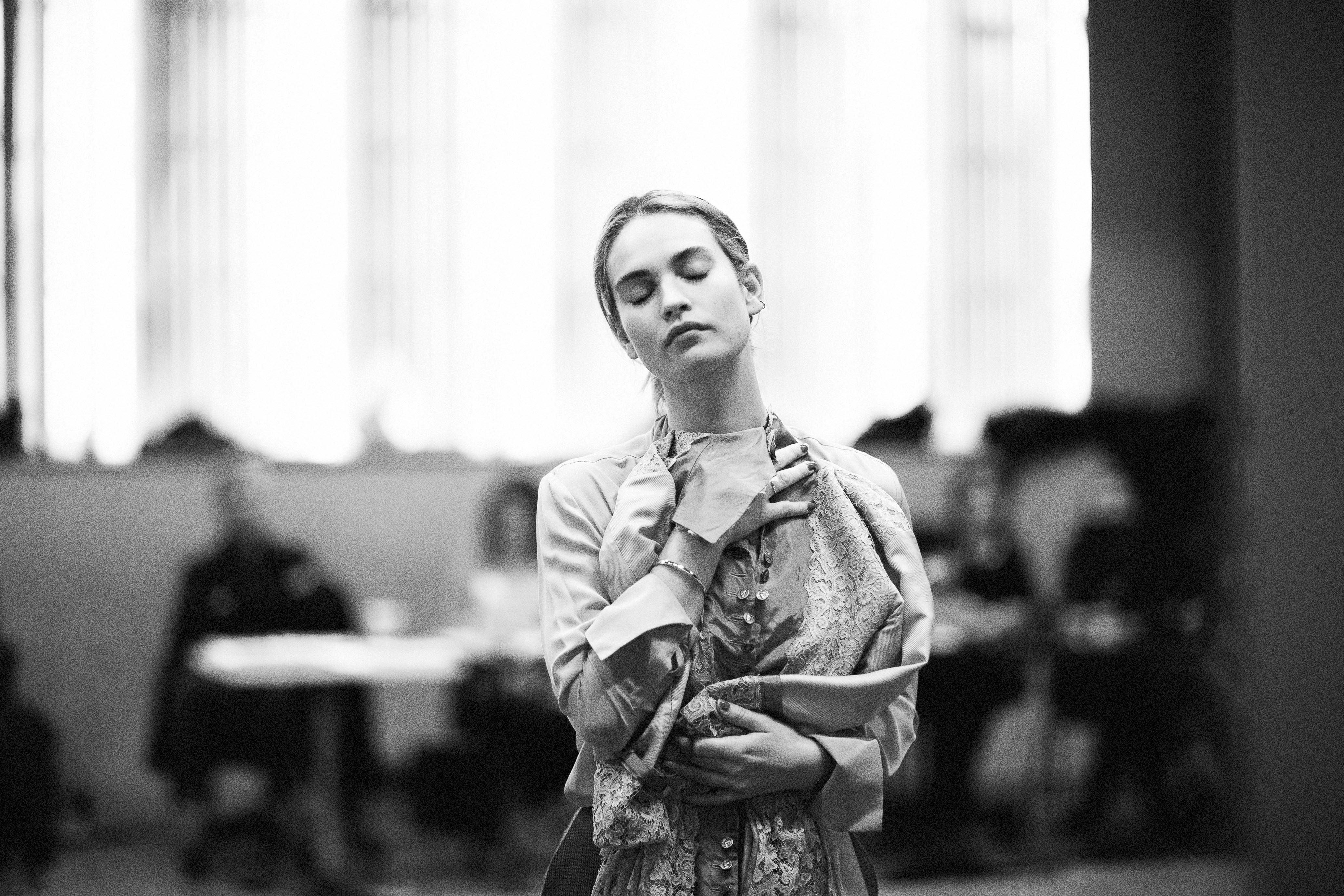 NEWS Rehearsal Images Released for All About Eve Love London Love