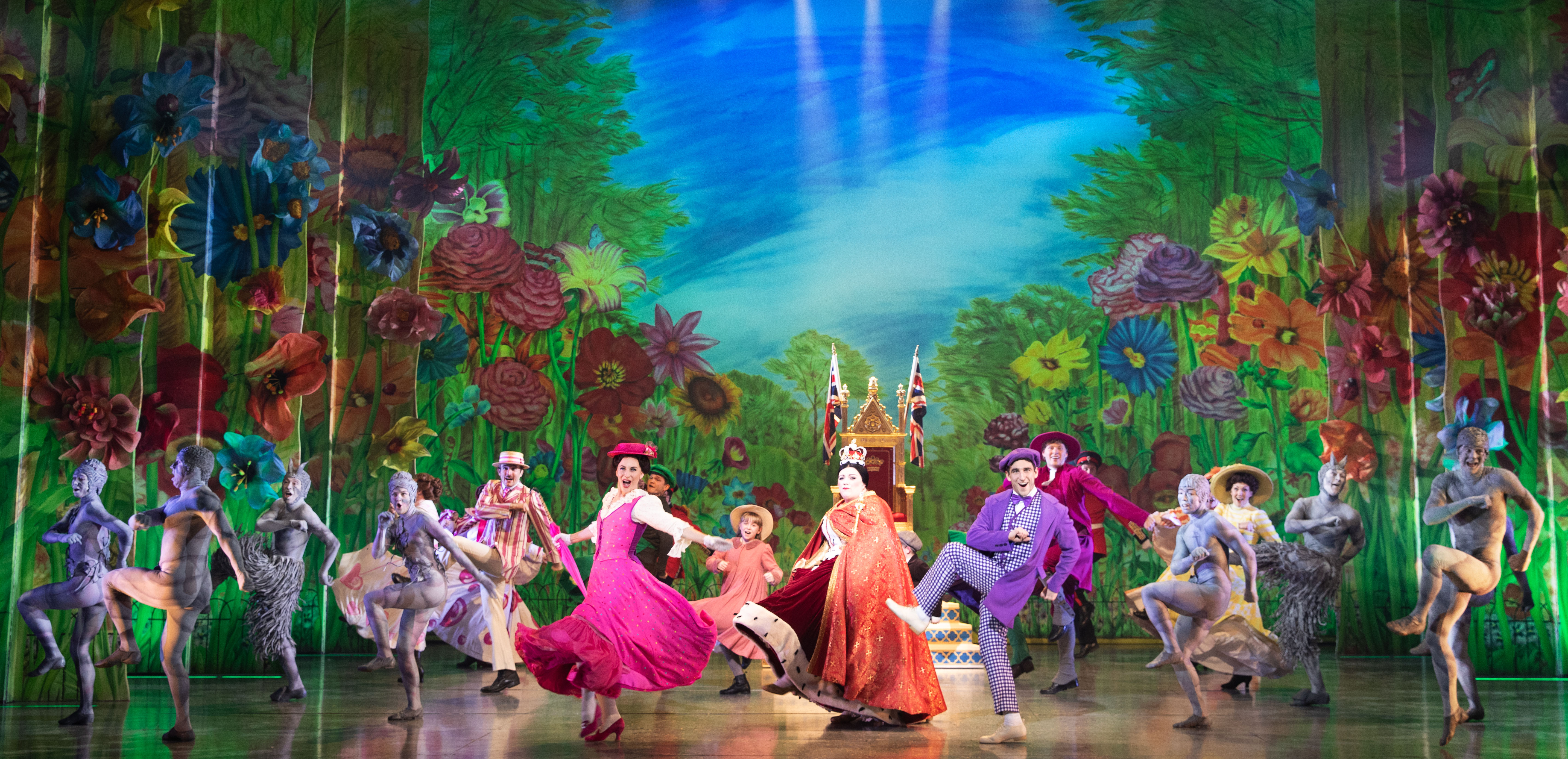 Katie Ryden NEWS: Production Images Released for UK & Ireland Tour of Mary Poppins ...
