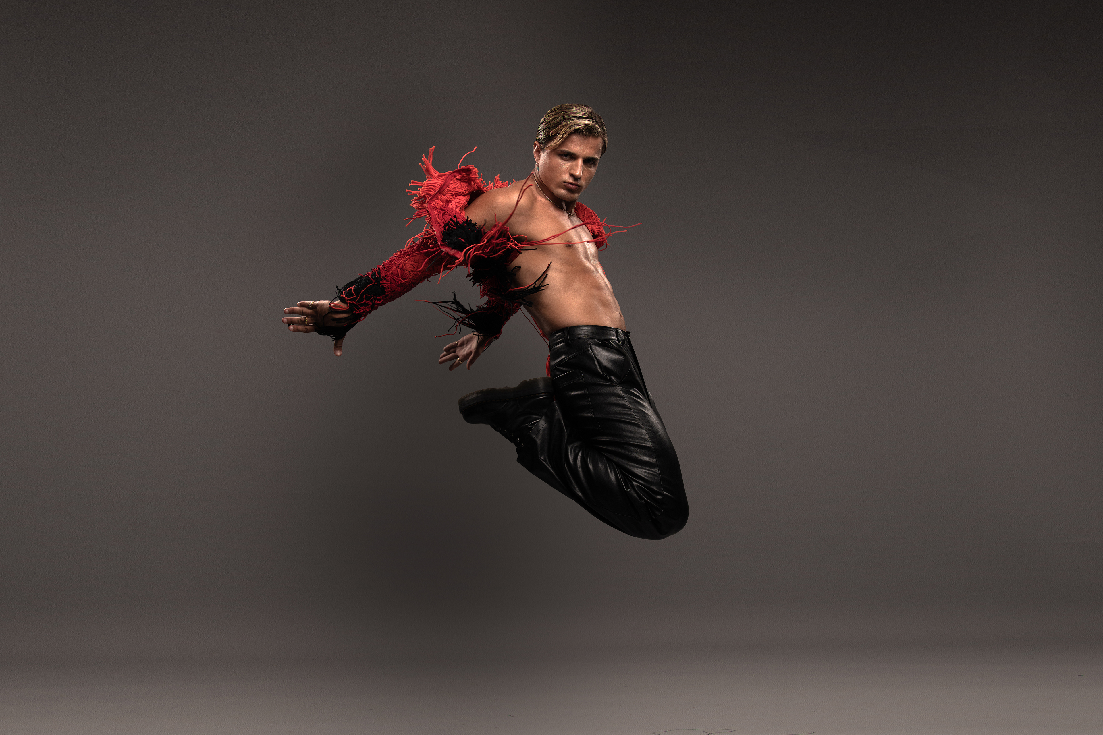 REVIEW: Nikita Kuzmin: Supernova, New Wimbledon Theatre