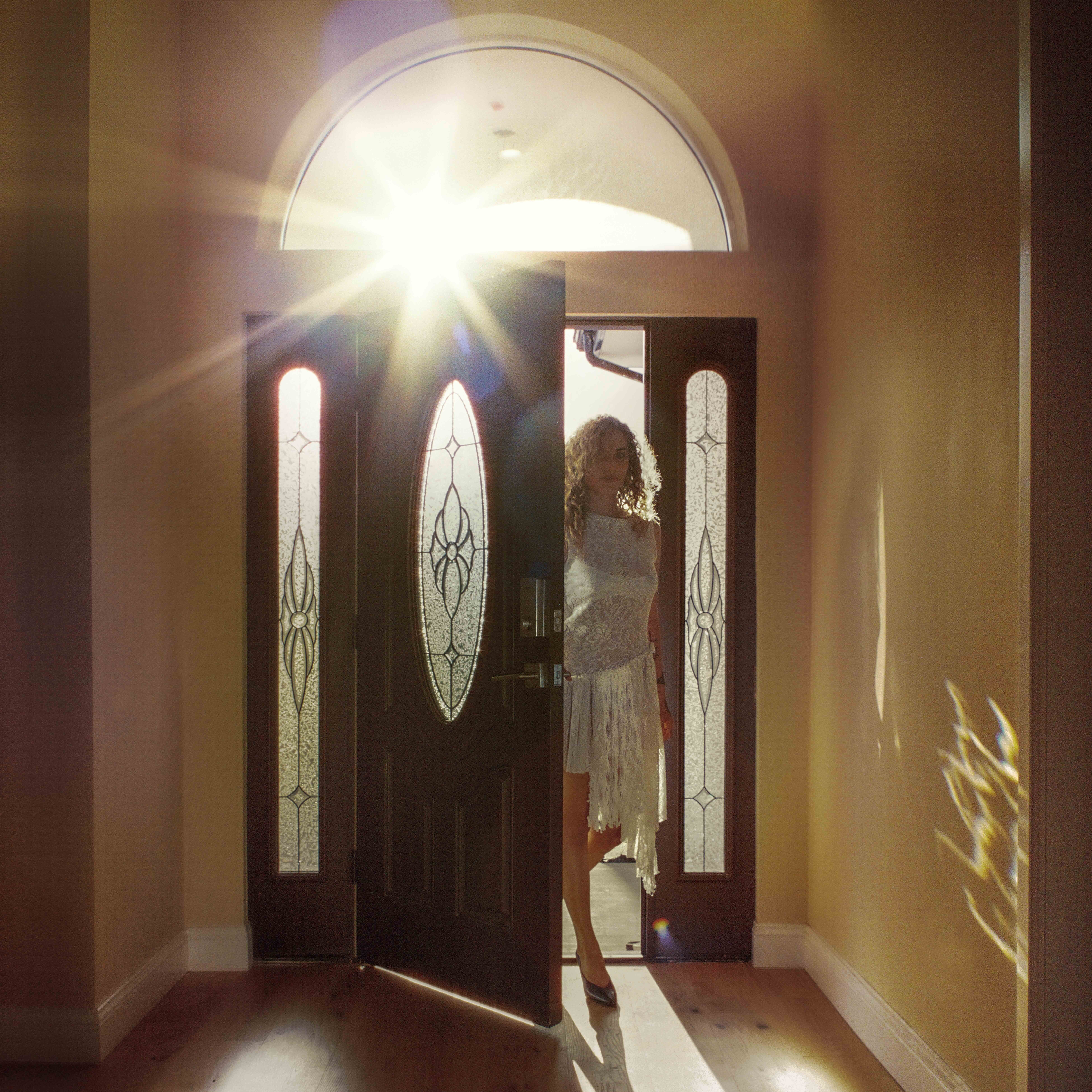 NEWS: Empress Of Announces Brand New Album